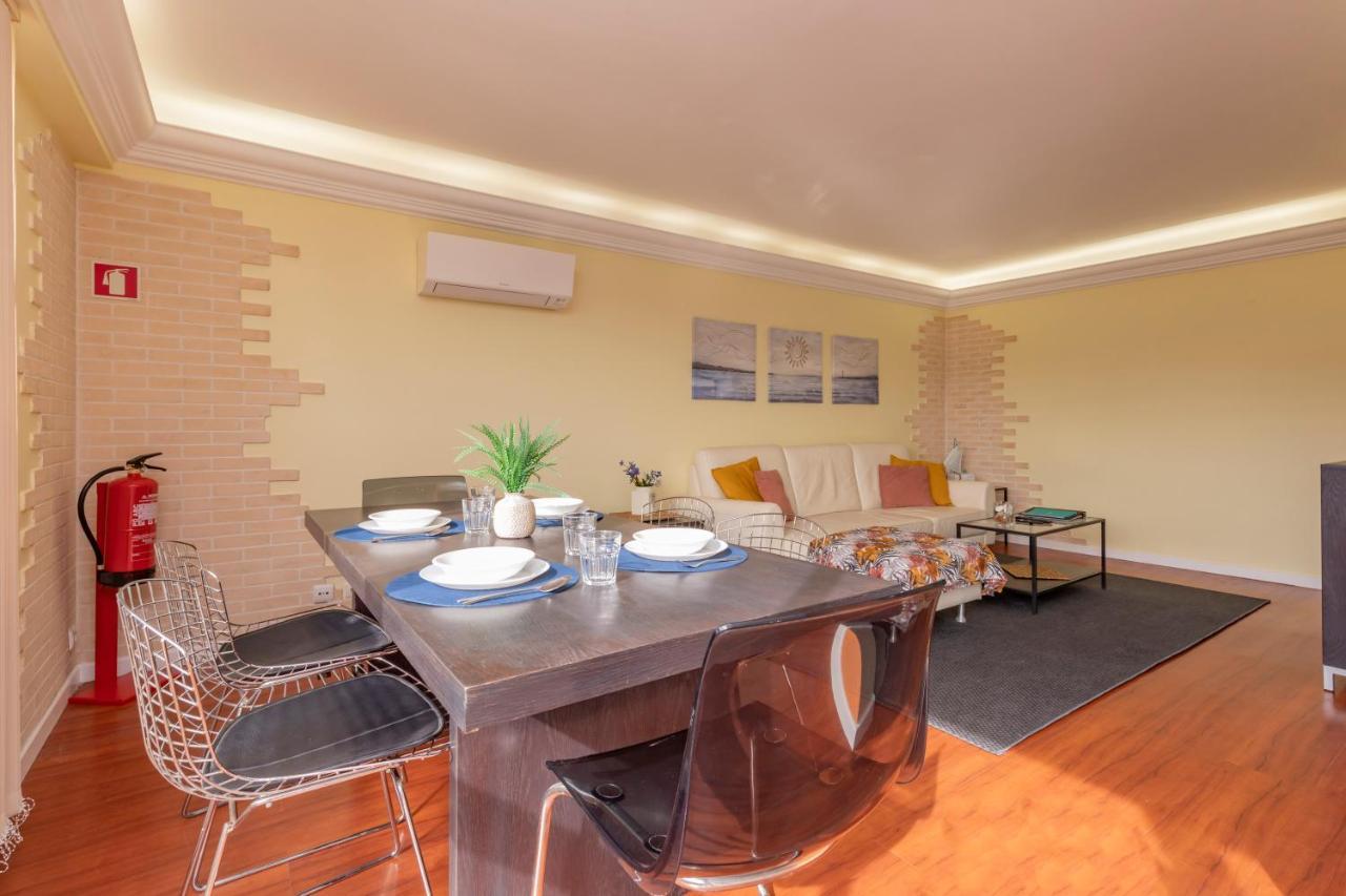 Cascais Sunshine Apartment By Lovelystay Bagian luar foto